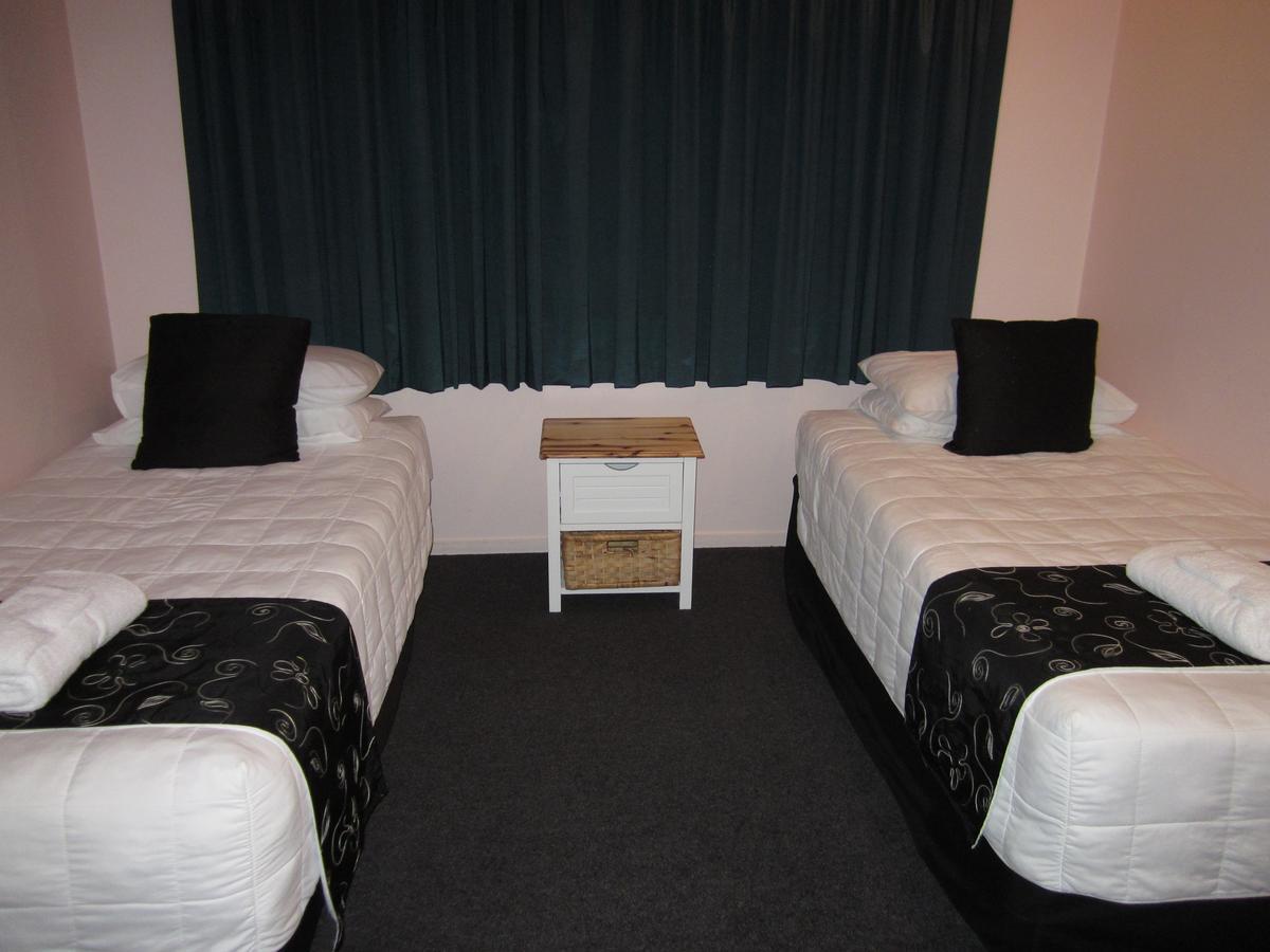 Kiwi Court Motel Hawera Dış mekan fotoğraf