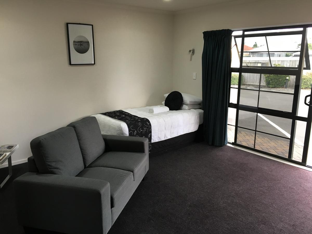 Kiwi Court Motel Hawera Dış mekan fotoğraf