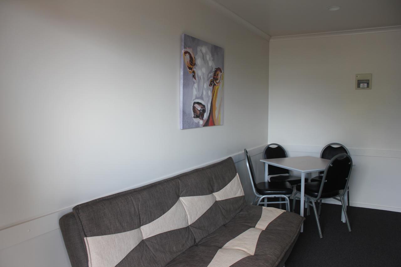 Kiwi Court Motel Hawera Dış mekan fotoğraf