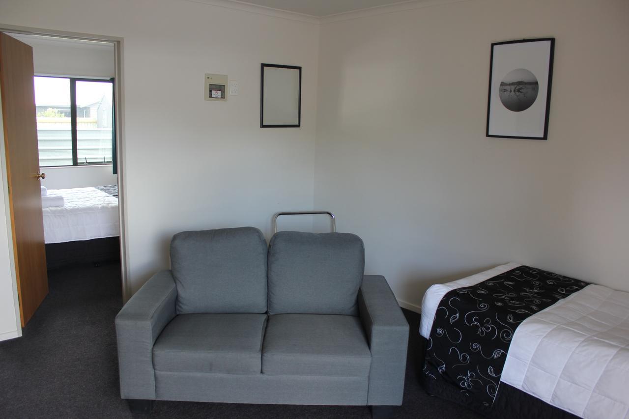 Kiwi Court Motel Hawera Dış mekan fotoğraf