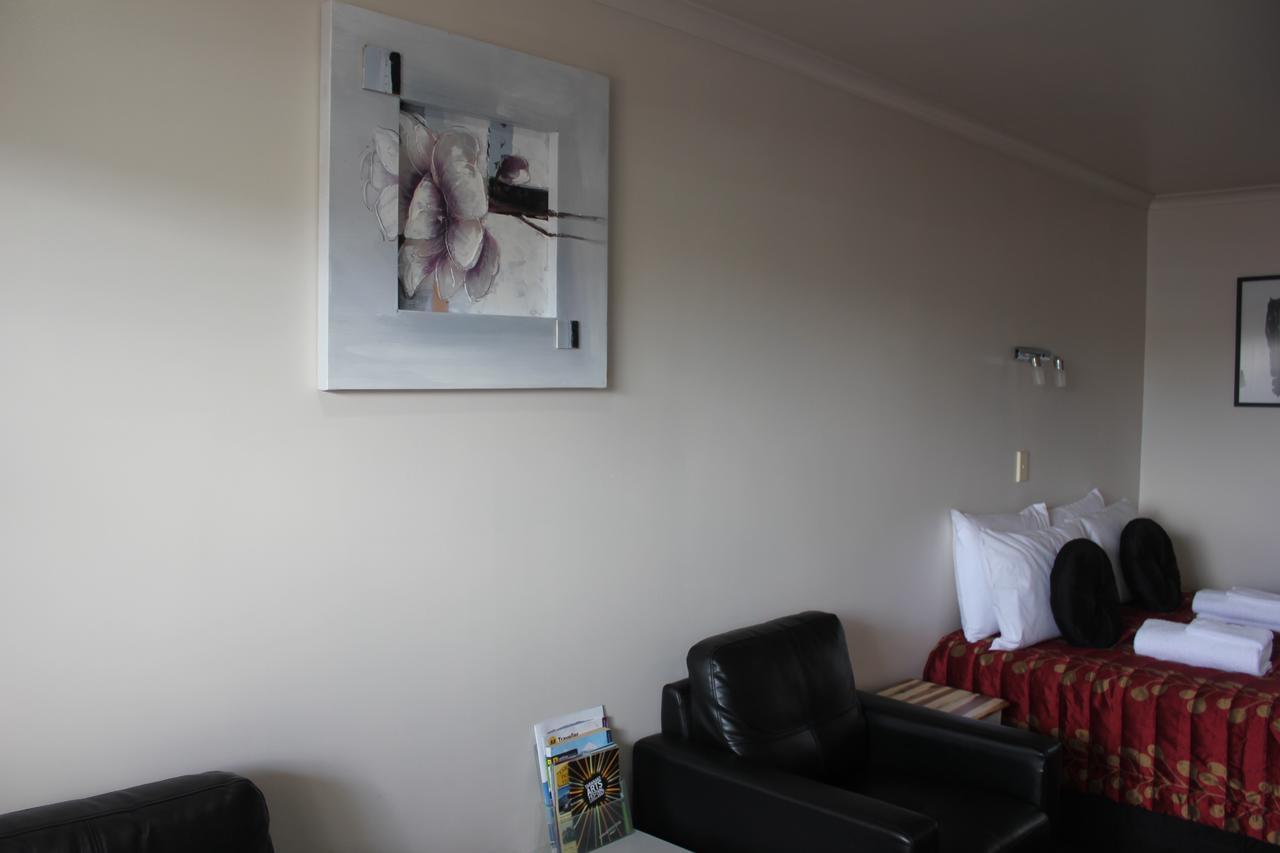 Kiwi Court Motel Hawera Dış mekan fotoğraf