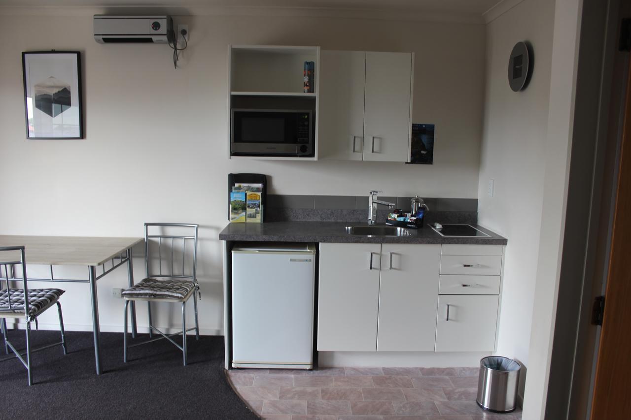 Kiwi Court Motel Hawera Dış mekan fotoğraf