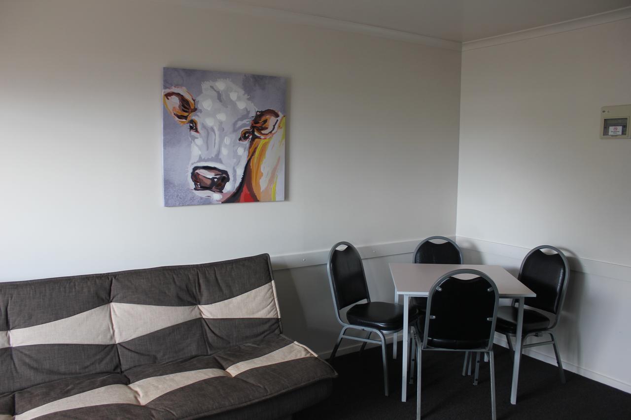 Kiwi Court Motel Hawera Dış mekan fotoğraf